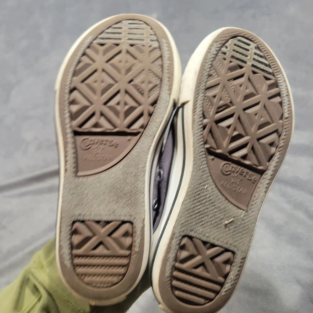 Converse Chuck Taylor All Star Low Top Purple Canvas‎ Junior Kids Shoes Size 12